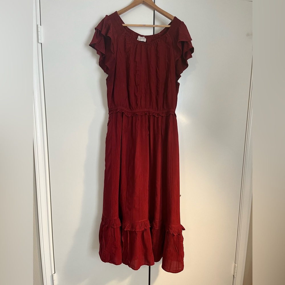 Universal Threads 1X Ruffled Dress